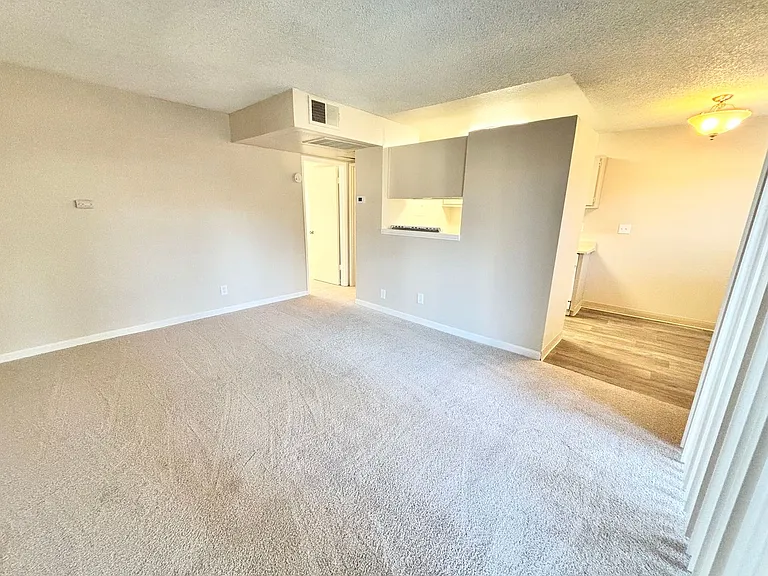 Park Place Apartments, Where Modern Comforts and Charm Meet! — Photo 21