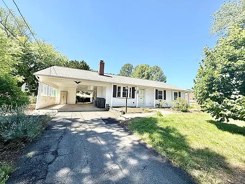 6219 Yellowstone Dr Photo 1