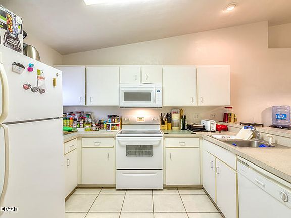 5th image of 1572 Megan Bay Cir
