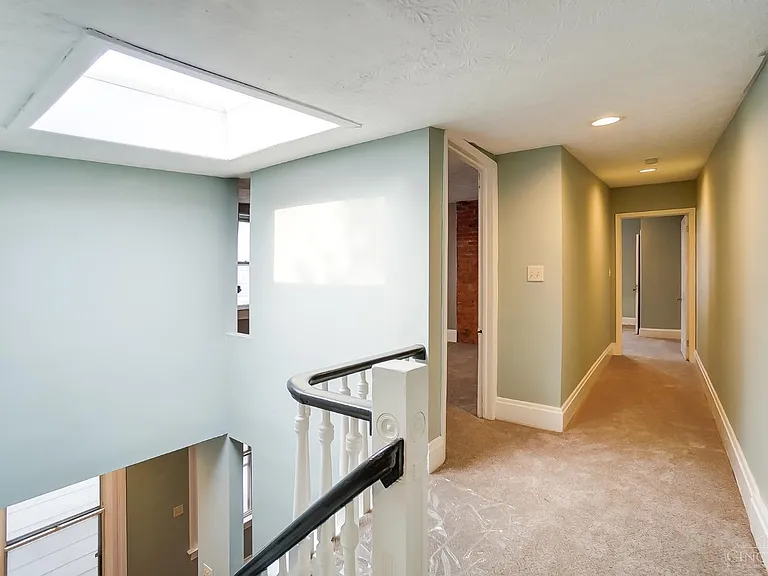 2158 Stratford Ave #2 — Photo 19