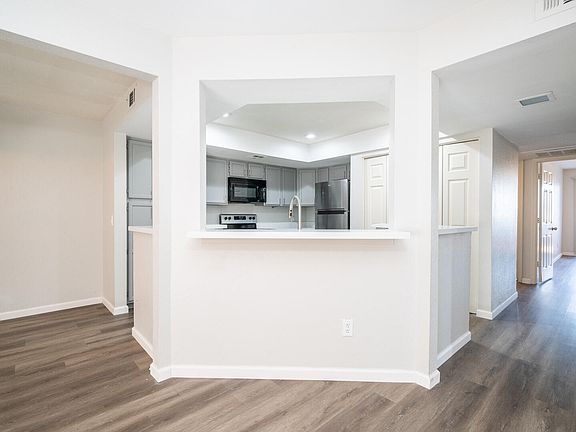 2nd image of 1331 W Baseline Rd Unit 241