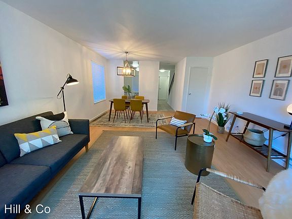 5th image of 430 Burnett Ave #18