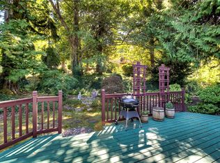 711 SW 179th Ct, Normandy Park, WA 98166