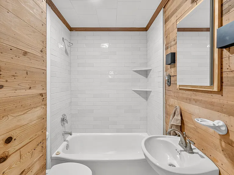 110 Woodcraft Dr — Photo 18