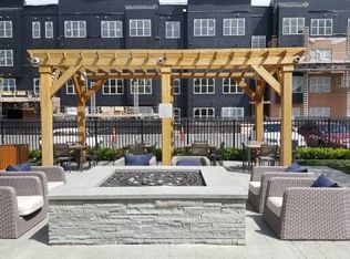 16 Quarry Ln APT 4314, Malden, MA 02148