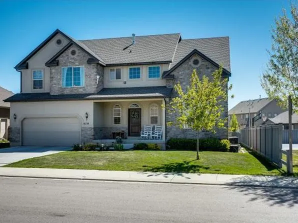 8754 N Clubhouse Ln, Eagle Mountain, UT 84005