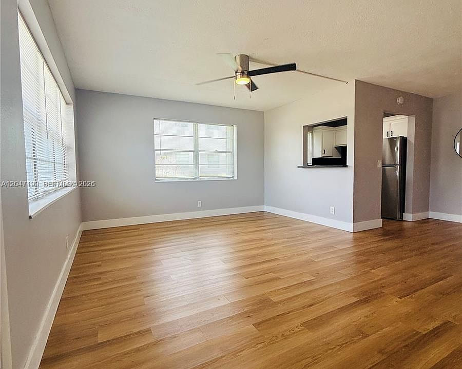 1st image of 21 Windsor E #B