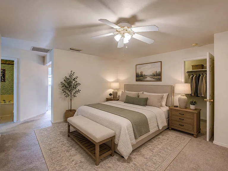 4804 Edgewater Dr — Photo 20