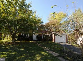 12811 Kemper Ln, Bowie, MD 20715