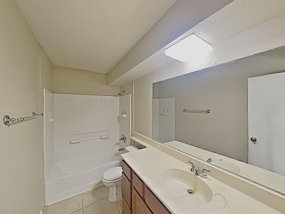 1st image of 1-147 W Hillside St #1