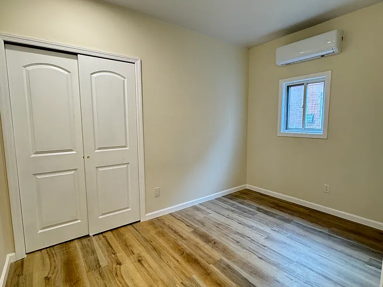 880 Sinclair Ave #1 — Photo 9