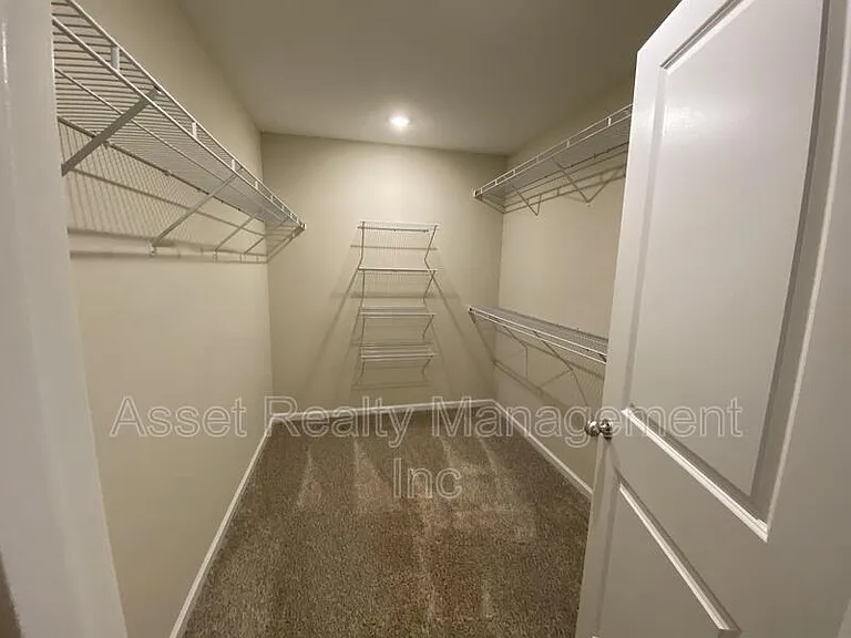 1116 Cloud View Dr — Photo 21