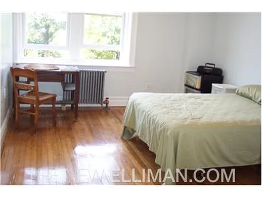 Sold by Douglas Elliman | media 18