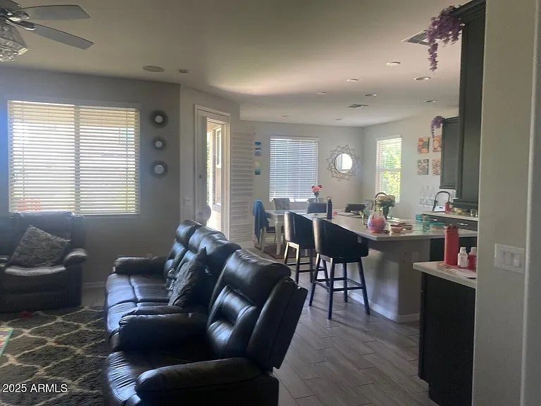 1381 E Scorpio Pl — Photo 6