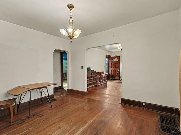 4th image of 1810 Dalewood Pl