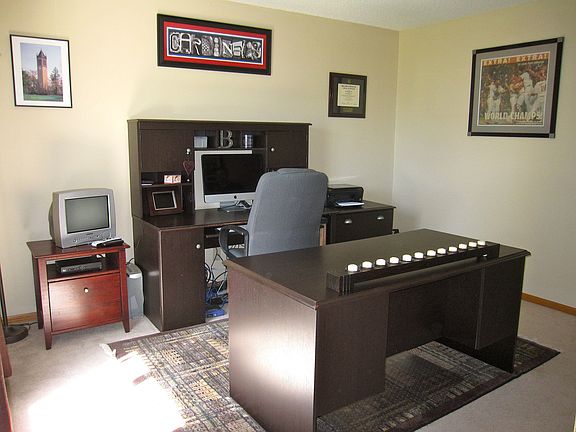 Main Floor Flex Room