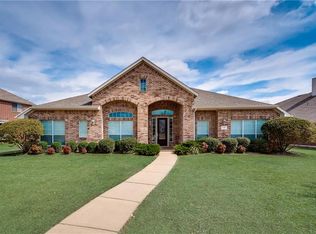 298 Old Mill Rd, Sunnyvale, TX 75182