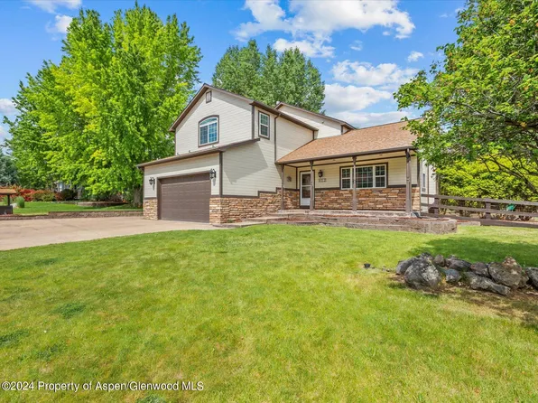 402 N Golden Dr, Silt, CO 81652
