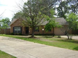 113 E Fontana Cir, Dothan, AL 36305