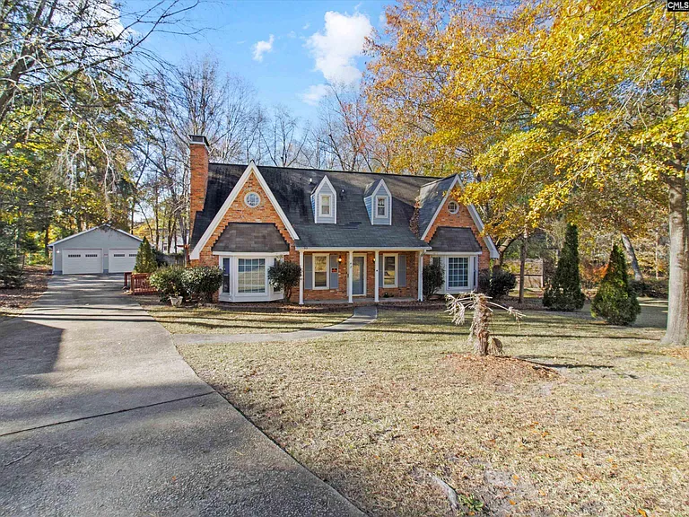42 Halton Ct — Photo 8