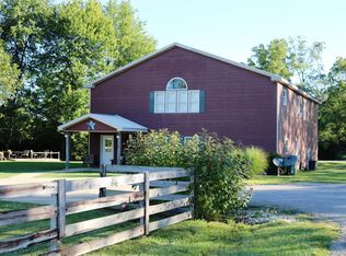 14761 Beagle Club Rd, Bennington, IN 47011