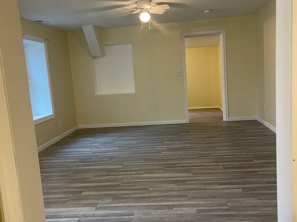 170 Wilds Ave #1