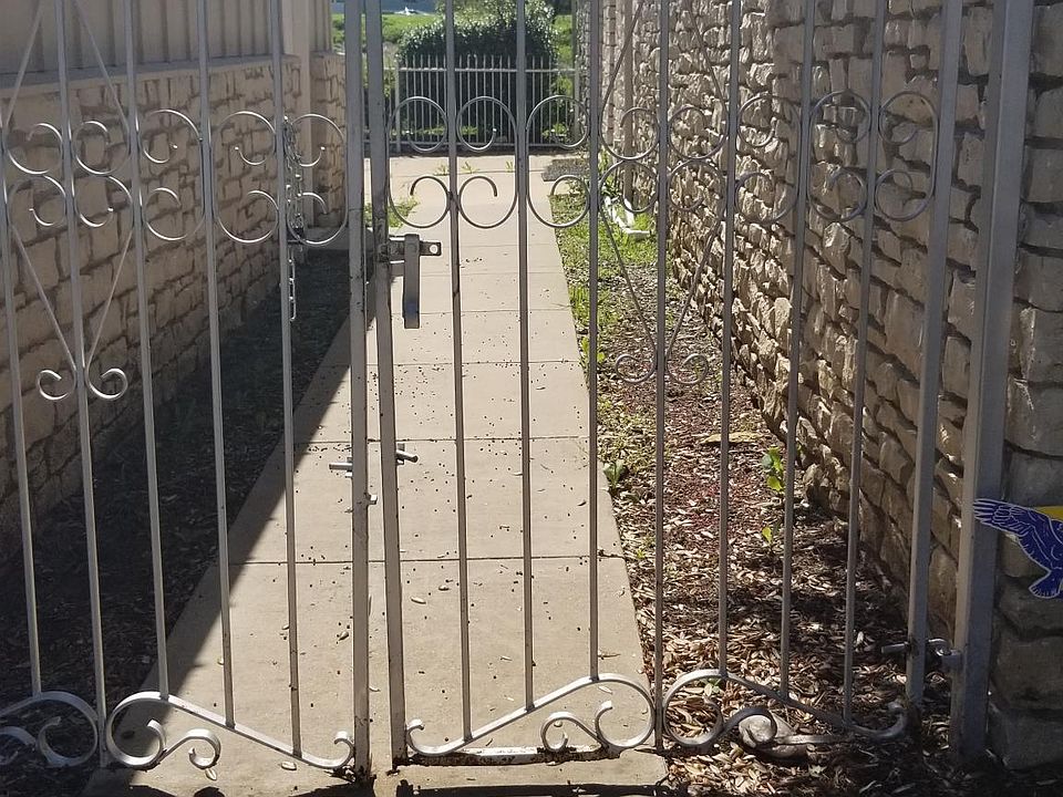 Street Entrance