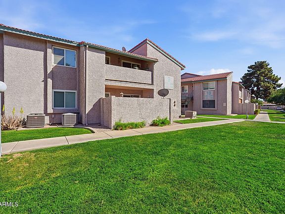 2nd image of 623 W Guadalupe Road #180