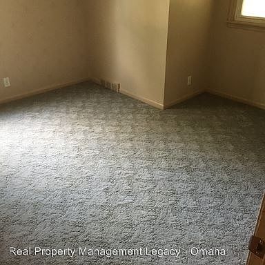 1st image of 3309 S 78th St