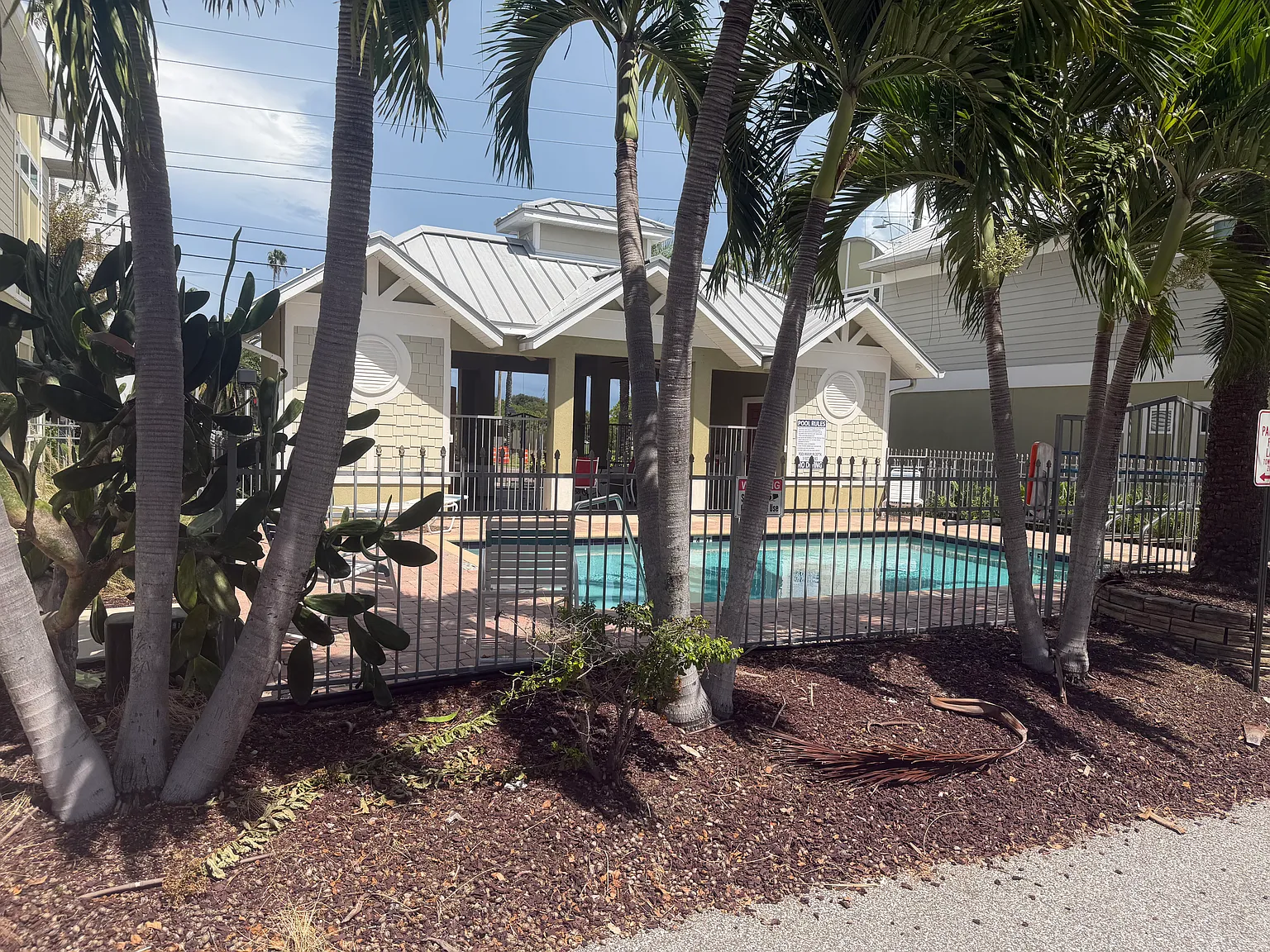 3 bed, 2.5 bath, 1436 sqft, $2,750 — Photo 4