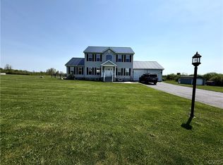 25516 Contessa Ln, Watertown, NY 13601