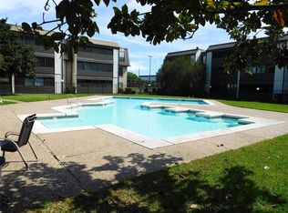 3085 Walnut Bend Ln APT 12, Houston, TX 77042