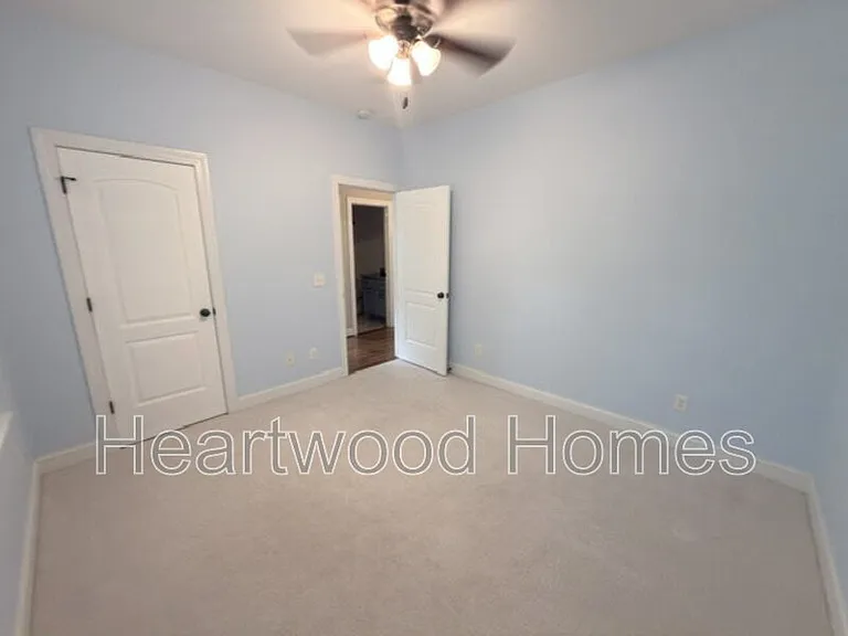 432 Jackson Ave — Photo 23