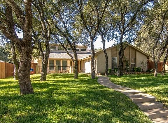 2nd image of 7509 Canyon Crest Ct