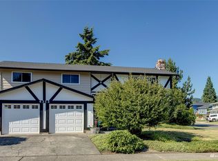 4312 NE 20th St, Renton, WA 98059