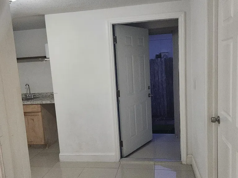 8518 Woodlake Dr #2 — Photo 10