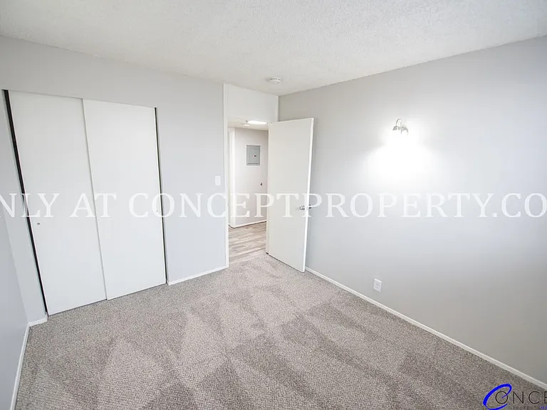 Foothill Terrace — Photo 83