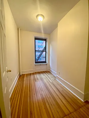 Rented by Corcoran | media 12