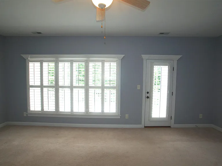 217 Anniston Ct — Photo 16