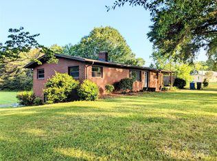 3115 Falling Creek Rd NE, Hickory, NC 28601