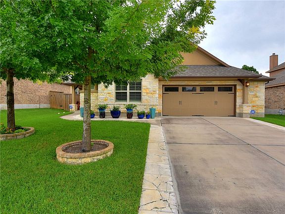 3rd image of 2637 Estefania Ln