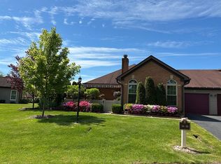 36 Ashford Dr, Cranberry Township, PA 16066