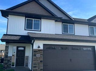 850 Armands Ln, Tiffin, IA