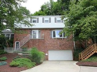 807 Scrubgrass Rd, Pittsburgh, PA 15243