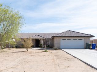 16275 Teton St, Victorville, CA 92395