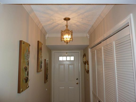 4th image of 19101 SE Sea Turtle Ct #102