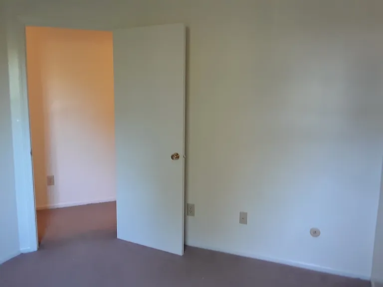 3540 Chesapeake Dr — Photo 8