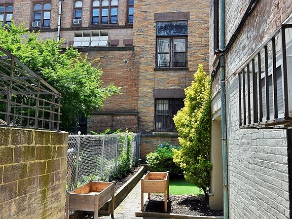 4th image of 144 W 92nd St APT 1B