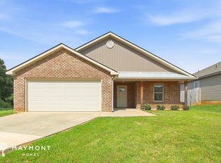 16346 Creek Dr, Moundville, AL 35474