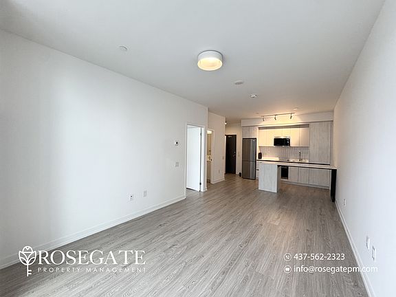 5th image of 2485 Eglinton Ave W #413